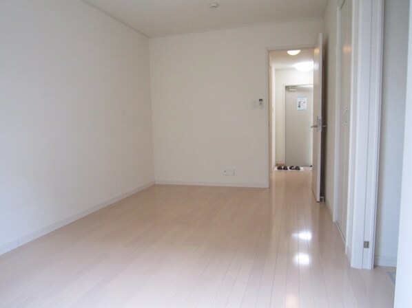 ヴェリナ・フォーの物件内観写真